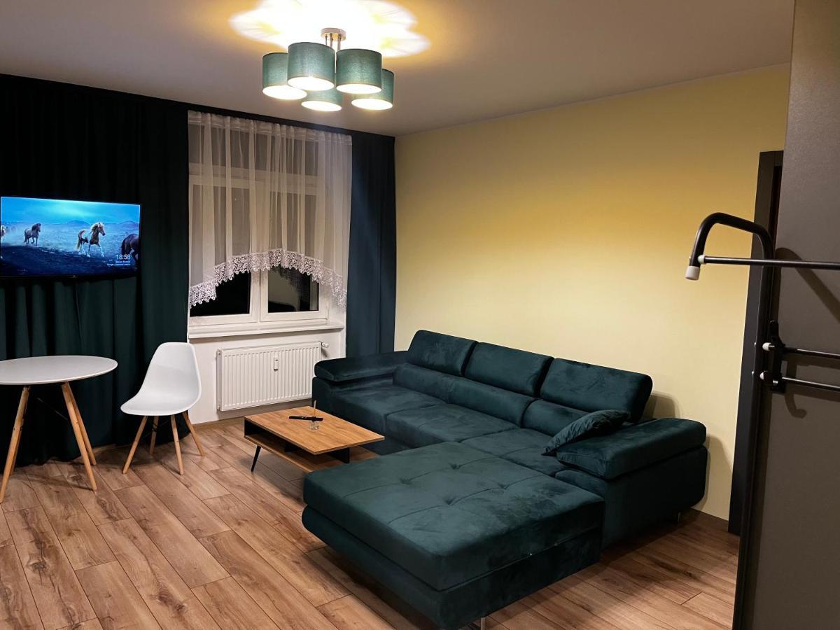 Komfortowy Apartament W Centrum Jaworzno Eksteriør bilde